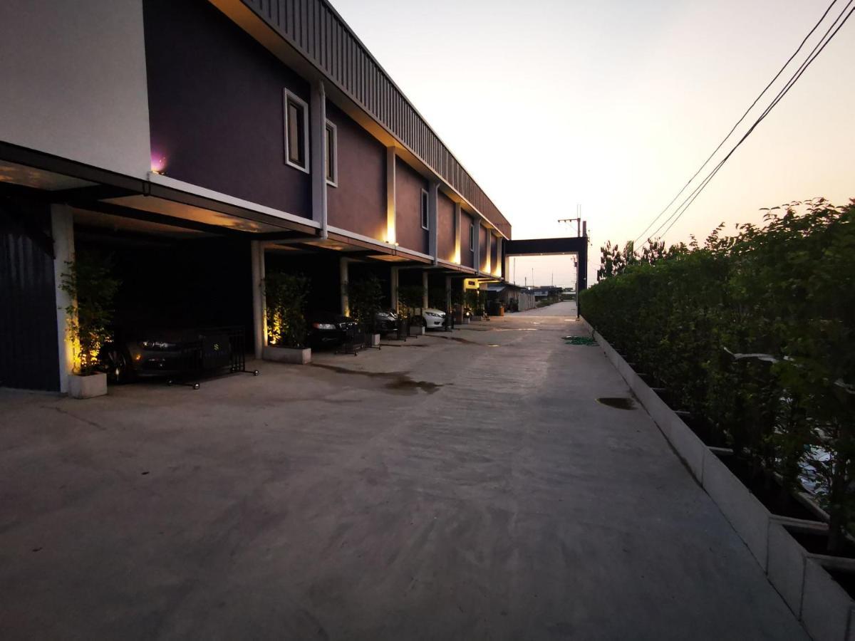 Skyline Resort Ban Khlong Lat Bua Khao Εξωτερικό φωτογραφία