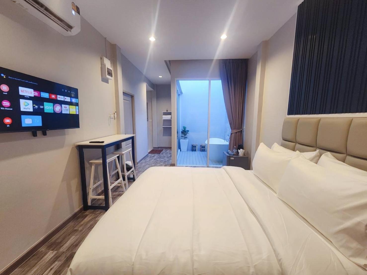 Skyline Resort Ban Khlong Lat Bua Khao Εξωτερικό φωτογραφία